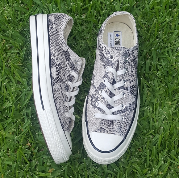 snakeskin converse low